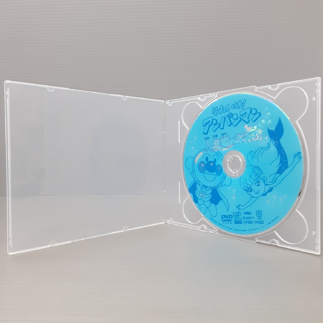 劇場版 それいけ！アンパンマン DVD4本セット(ディスクのみ)の通販 by