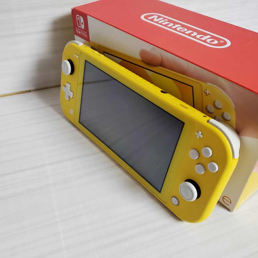 新品 未開封】Nintendo Switch Lite イエロー Amazon.com: Nintendo