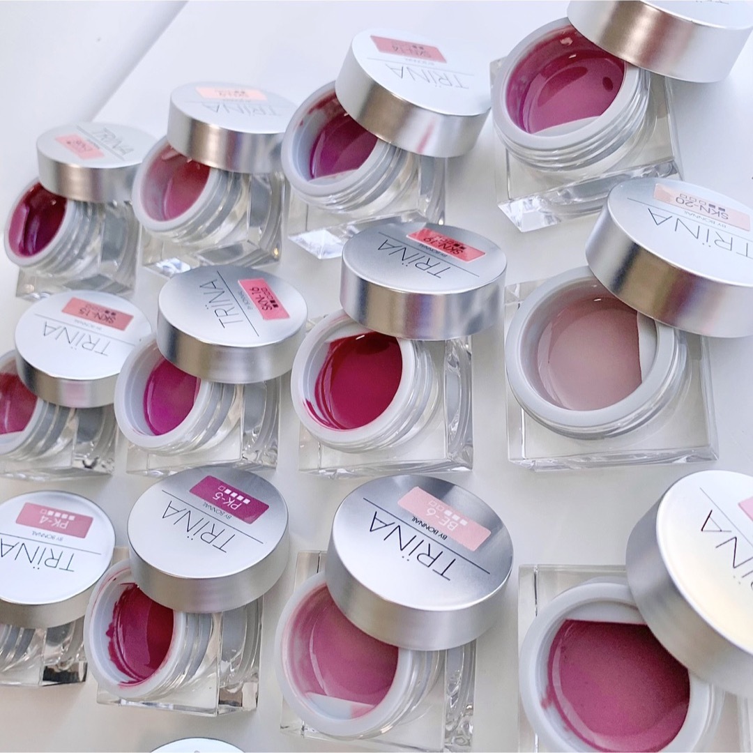 TRINA】トリネ カラージェル セットの通販 by moca｜ラクマ