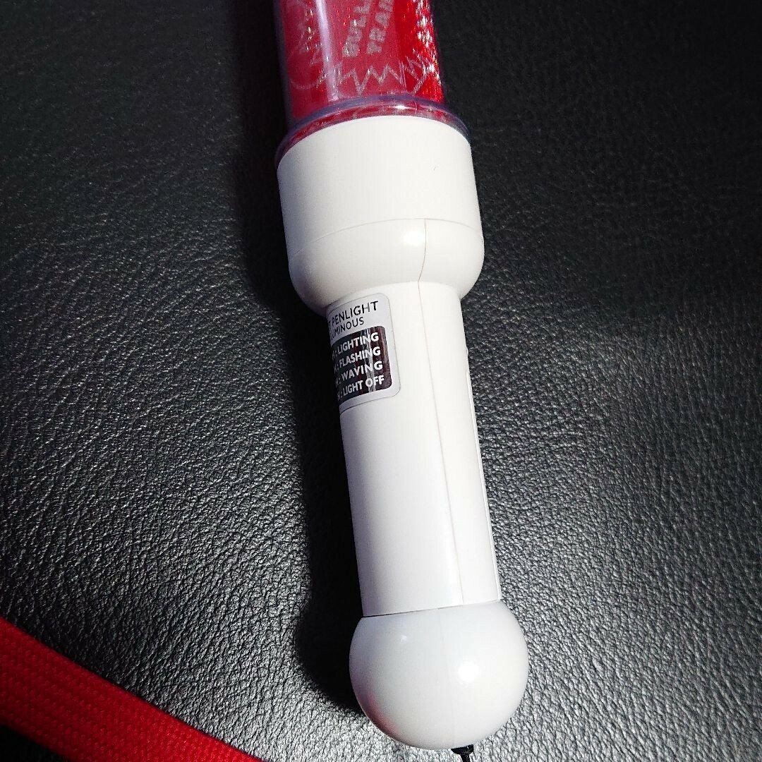超特急 ペンライト 10代目 愛す ユーキ 赤の通販 by ゆゆ's shop｜ラクマ