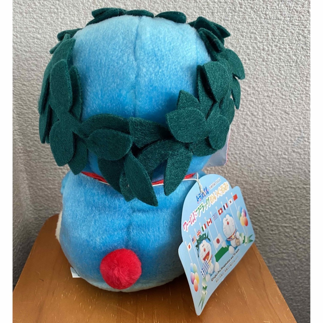 EPOCH - エポック社 ドラえもん ワールドフラッグ ぬいぐるみ カナダの