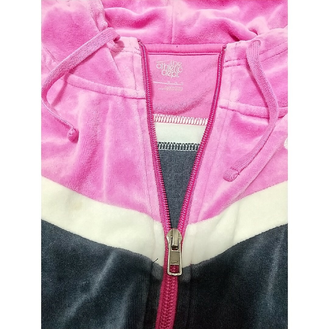 NIKE - NIKE ワンポイントロゴ ベロア パーカー Mサイズ ピンク