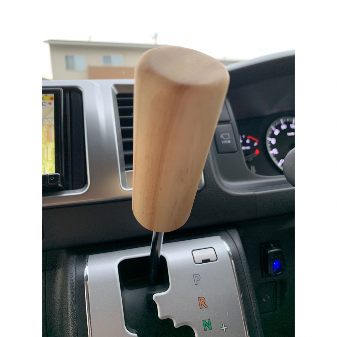 ウッドシフトノブ ハイエース ハンドメイドの通販 by ロレオ(^^)/'s