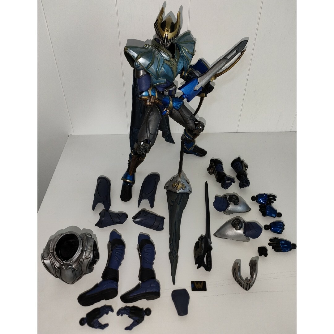 S.I.C 龍騎とナイト王蛇セット S.I.C 龍騎とナイト王蛇セット Amazon