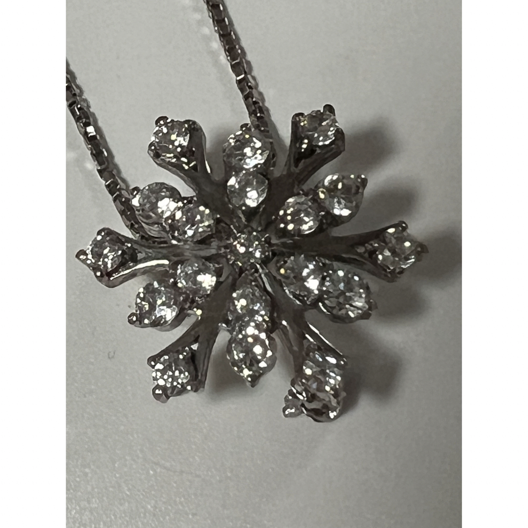 ヴィヴィアン スノーフレーク ブローチ 最初期 ヴィヴィアン