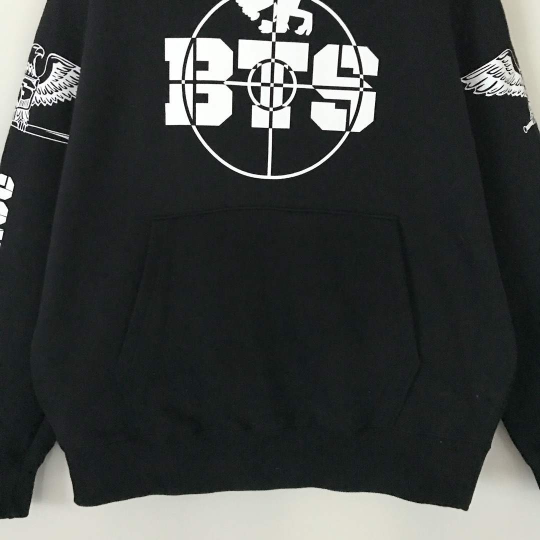 防弾少年団(BTS) - BTS☆サンタスティック製☆コラボロゴプリント