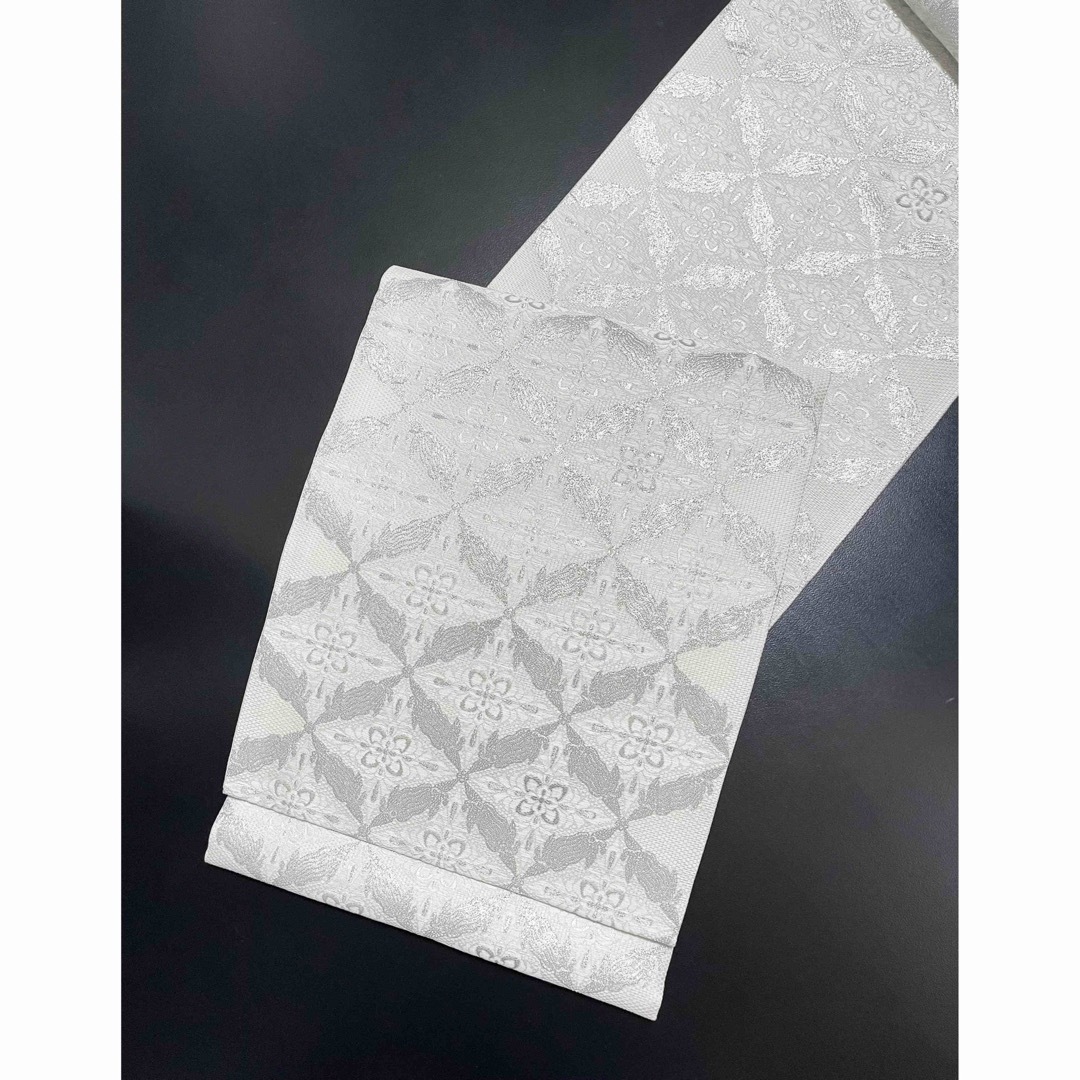 西陣織袋帯【プラチナ箔◇華菱文】ホワイト×シルバー 白 銀の通販 by