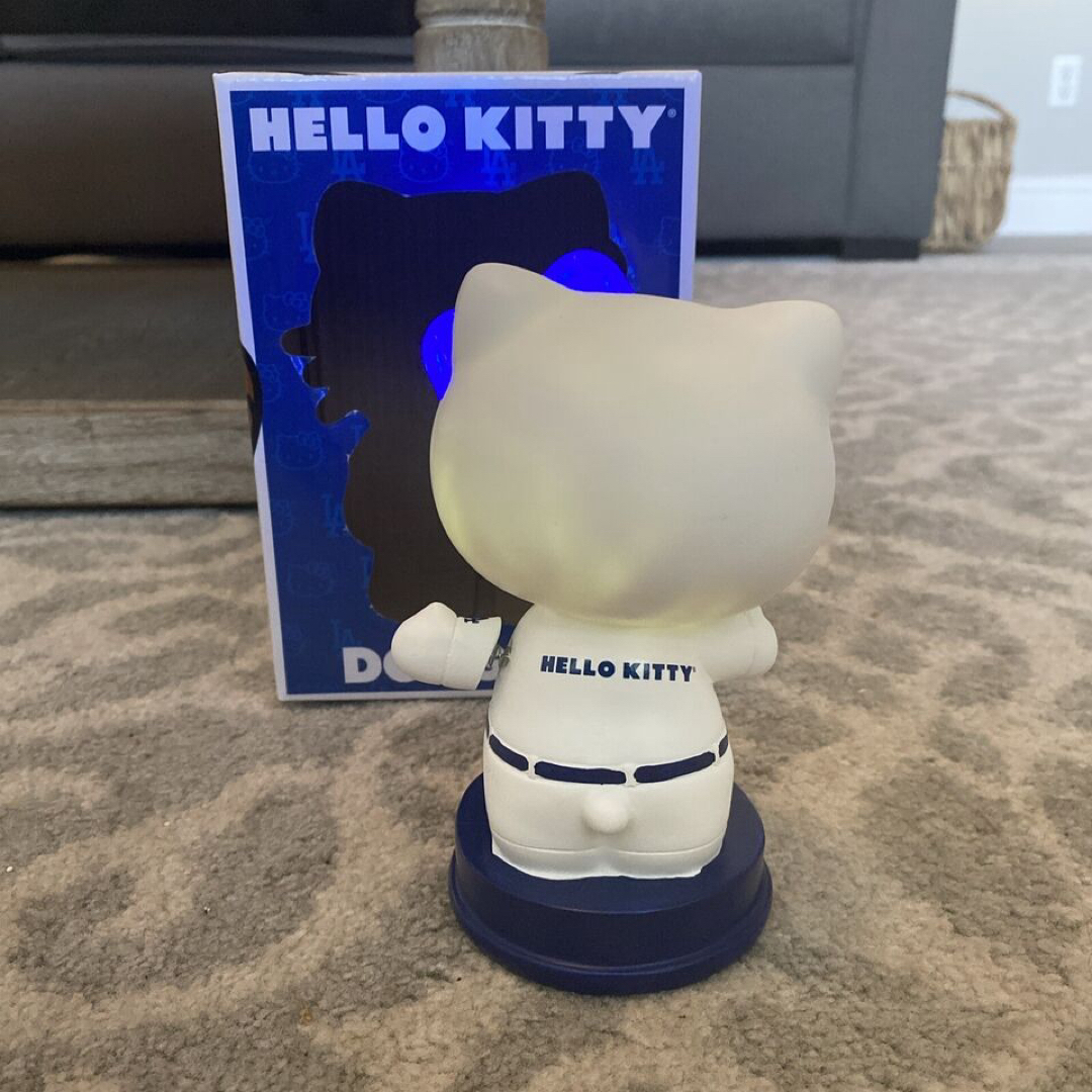 ハローキティ - ドジャース ハローキティ ライトアップボブルヘッド