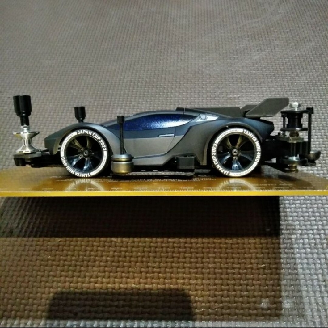 ミニ四駆 完成品 フェスタジョーヌ Matt Blackの通販 by ゆかちん's