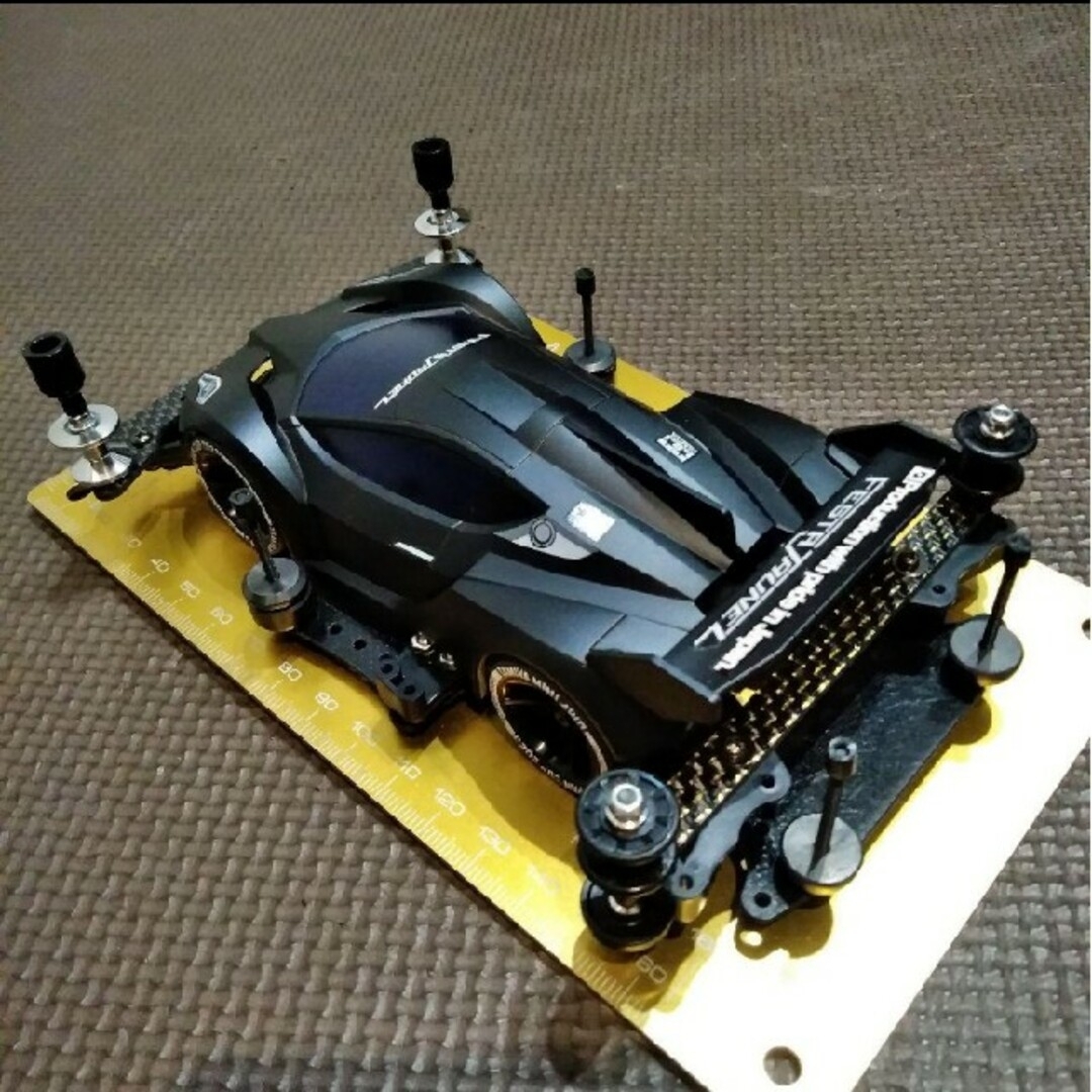 ミニ四駆 完成品 フェスタジョーヌ Matt Blackの通販 by ゆかちん's