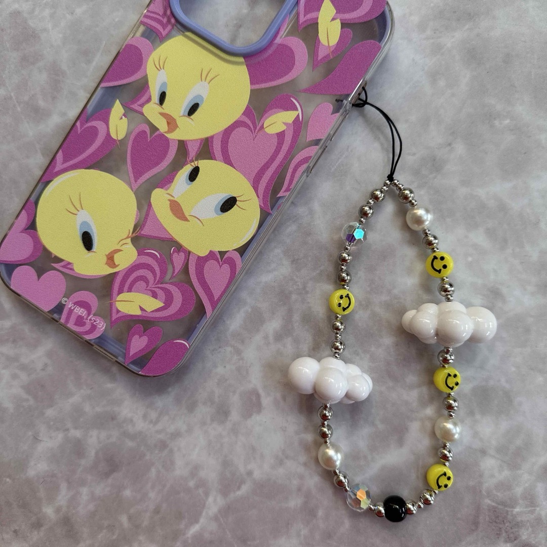 new!! スマホビーズストラップ 韓国 雲ビーズ string ting風♥︎の通販