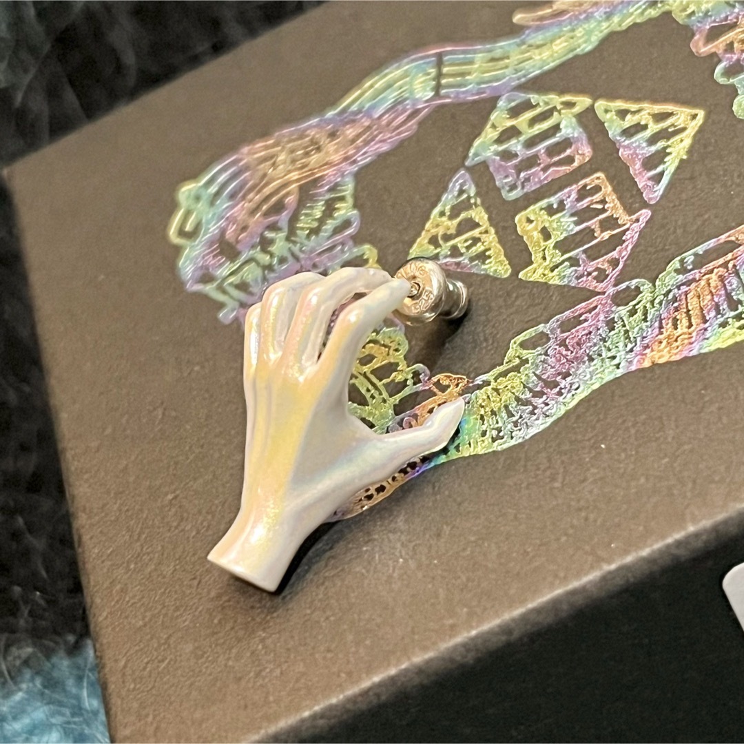 ha | za | ma 惹きずり込まれる運命のピアス WHT aurora