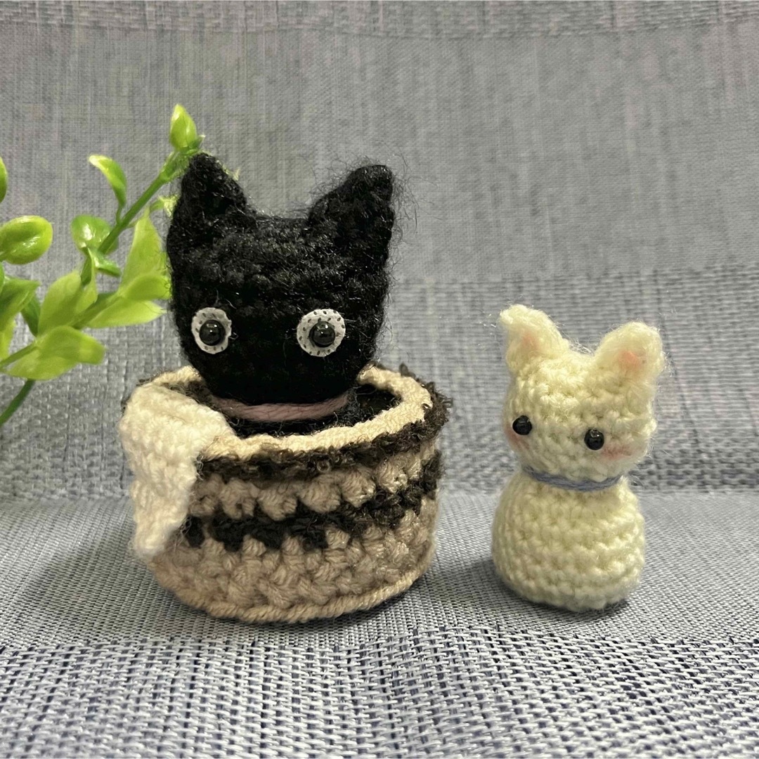 黒ネコ 白ネコ お風呂 あみぐるみ ミニチュア 3点セットの通販 by