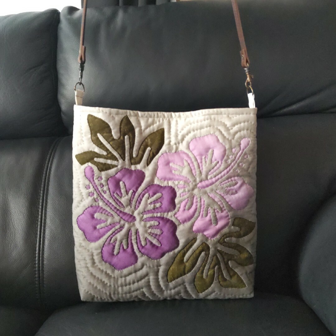 購入者が決まりました！ハンドメイド ハワイアンキルト ショルダー