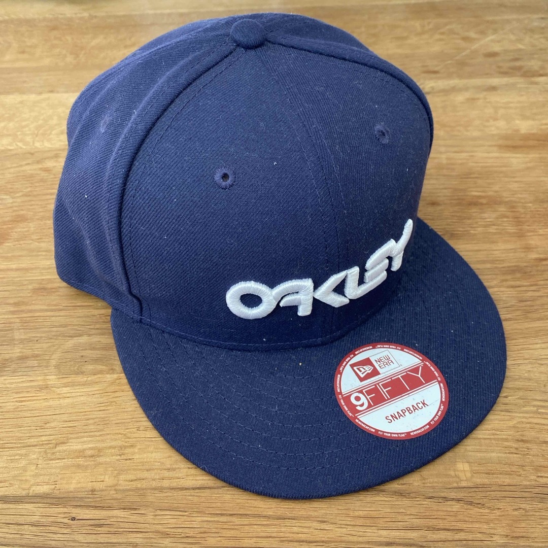 Monday Suck CITY CAP ''P''