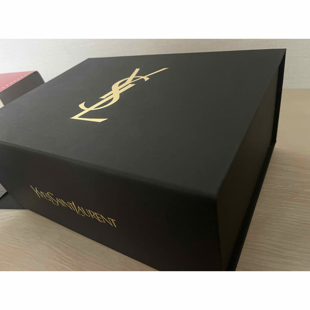 Yves Saint Laurent Beaute - イブサンローラン YSL ギフトボックス 箱