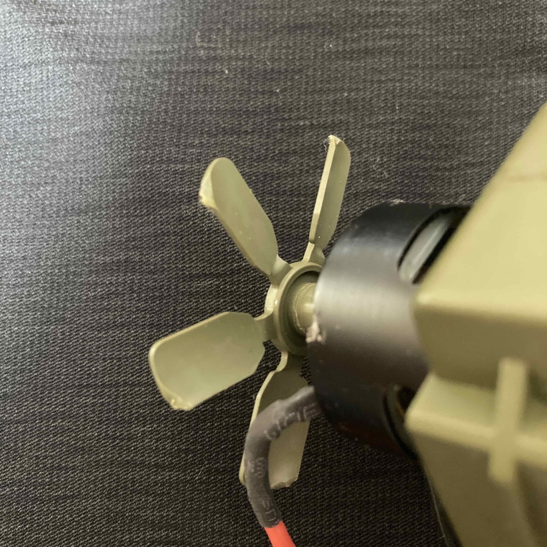 送料無料・匿名配送】軍用トラック用 モーター付変速機の通販 by