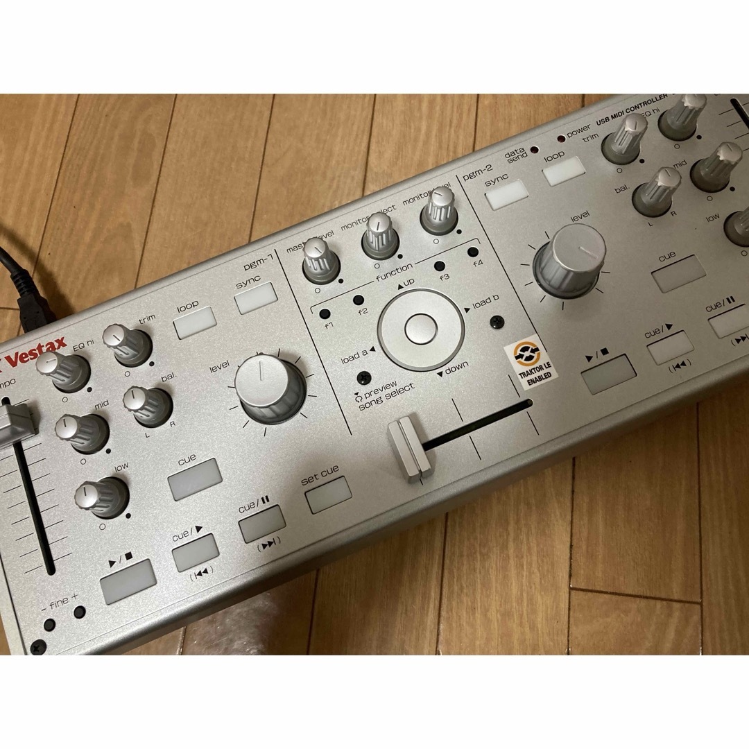 Vestax - vestax VCM-100 DJコントローラーの通販 by Mane｜ベスタクス