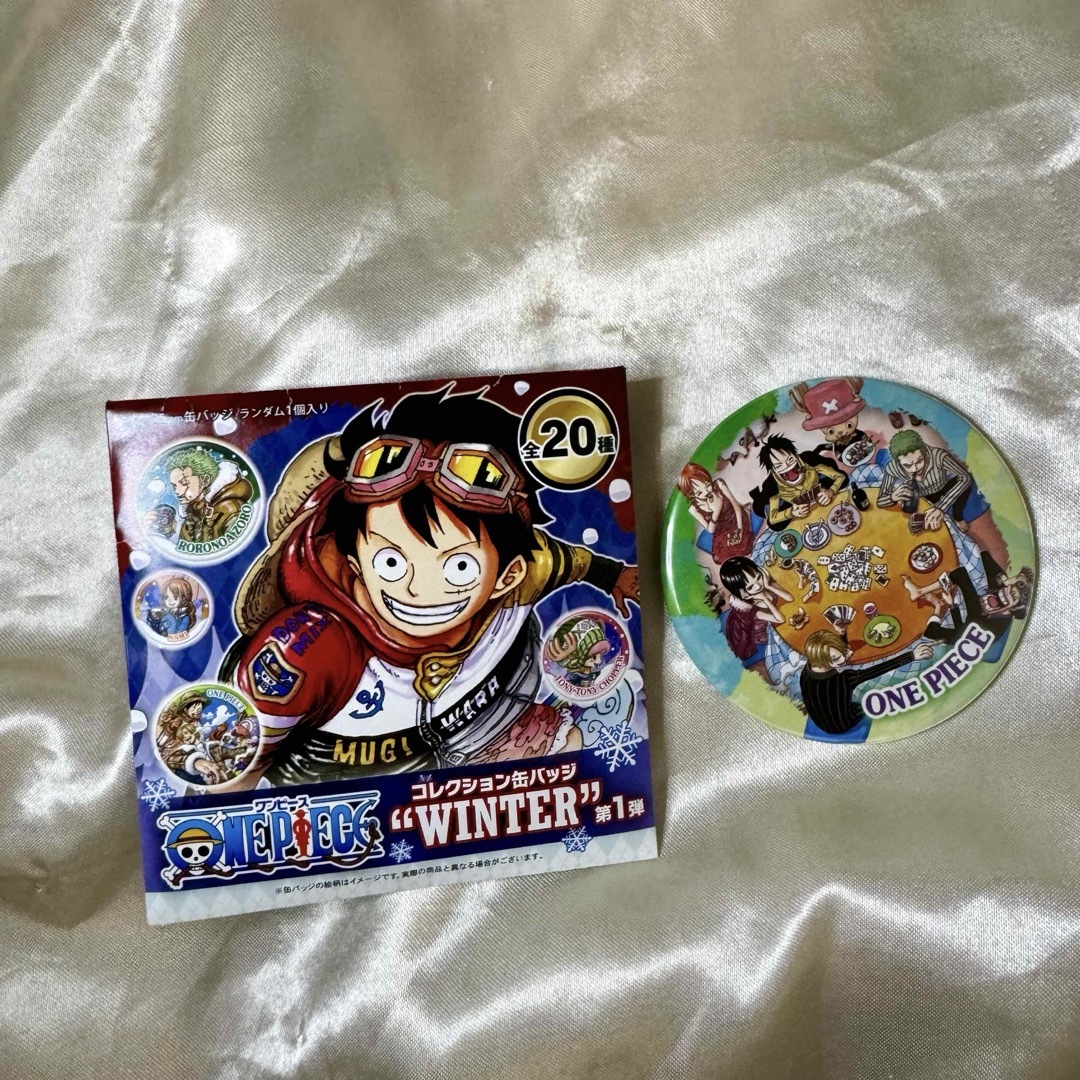 ONE PIECE ワンピース コレクション缶バッジ WINTER 麦わらの一味の
