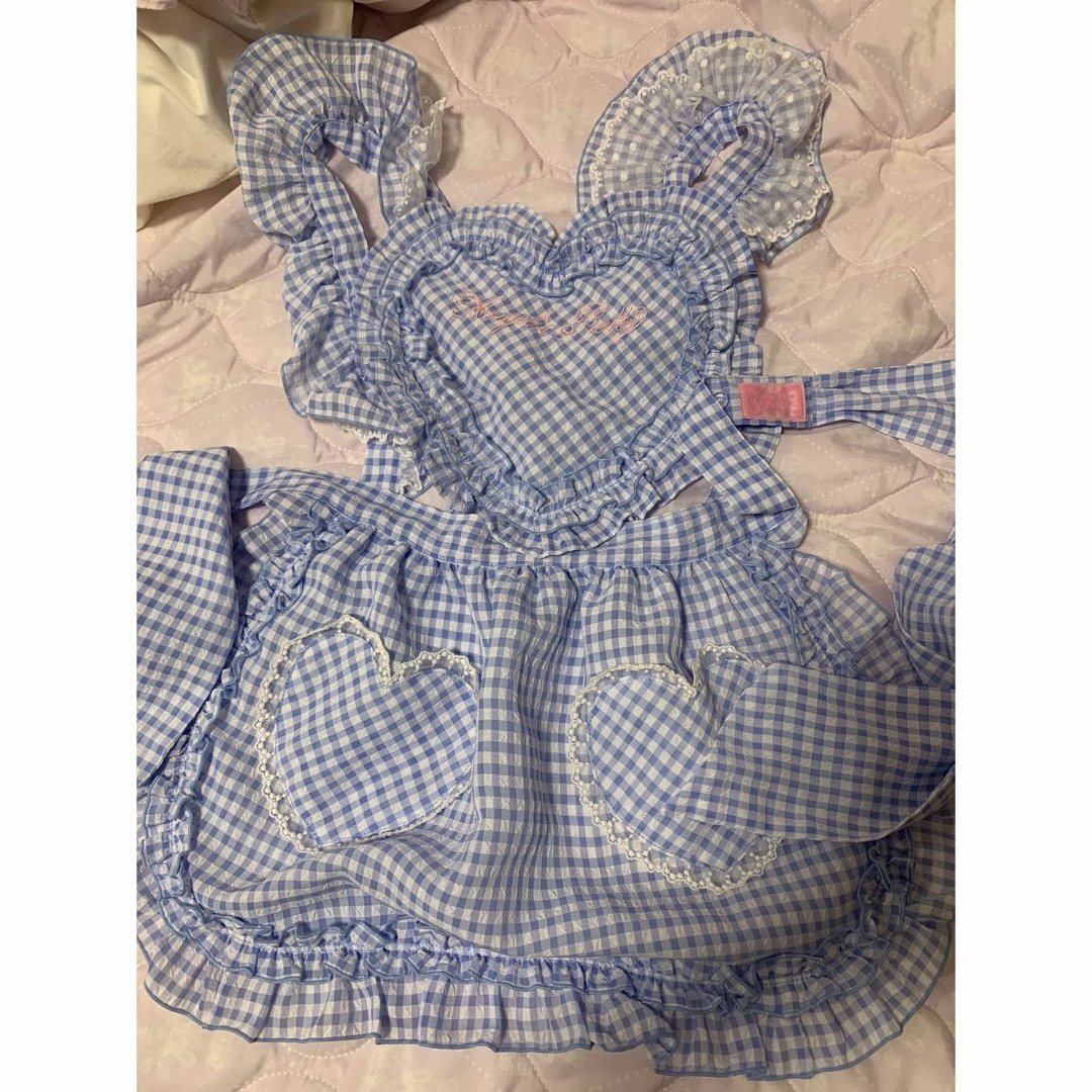 新品未使用 アンプリ ハートエプロン ギンガムチェック サックス