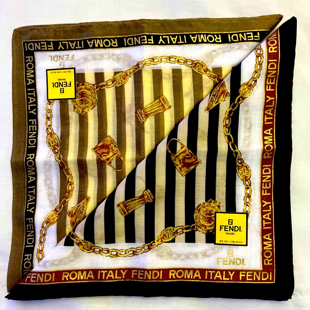 FENDI - FENDI ハンカチ2枚セット 時計 パンプス バック 香水 ペカン