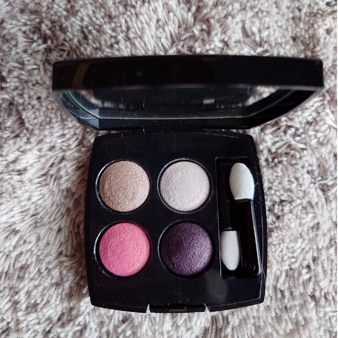 CHANEL - シャネル CHANEL レ キャトル オンブル #228 ティセ カンボン