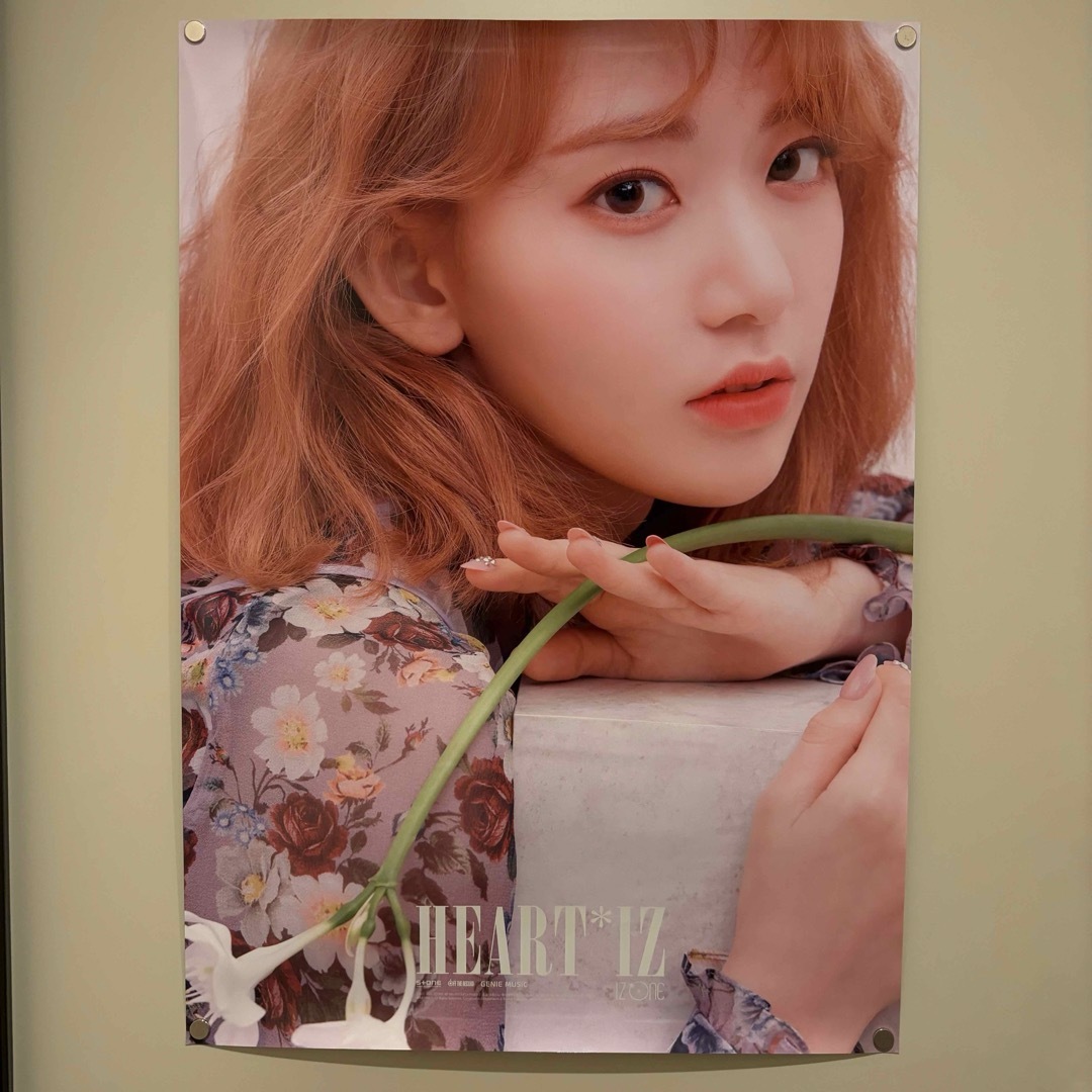 IZ*ONE - IZ*ONE 宮脇咲良 ポスター セット アイズワンの通販 by