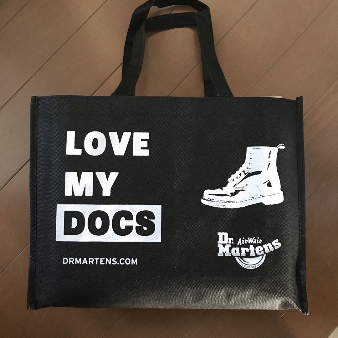 Dr.Martens - Dr.Martens ショッパーの通販 by Train ｜ドクター