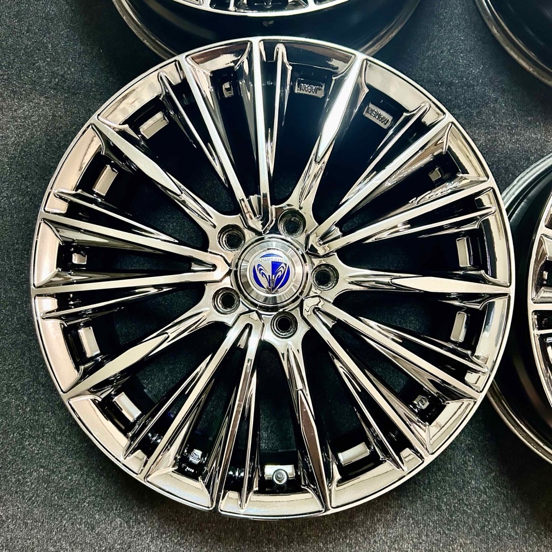 18インチ RAYS VERSUS VOUGE レイズ ベルサス ヴォウジェの通販 by