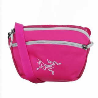 ARC'TERYX（ショルダーバッグ ・ ピンク/桃色系）のフリマアイテム一覧