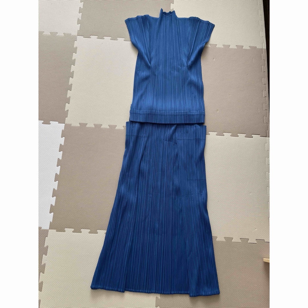 PLEATS PLEASE ISSEY MIYAKE - 8月限定品・EXPLOREプリーツプリーズ