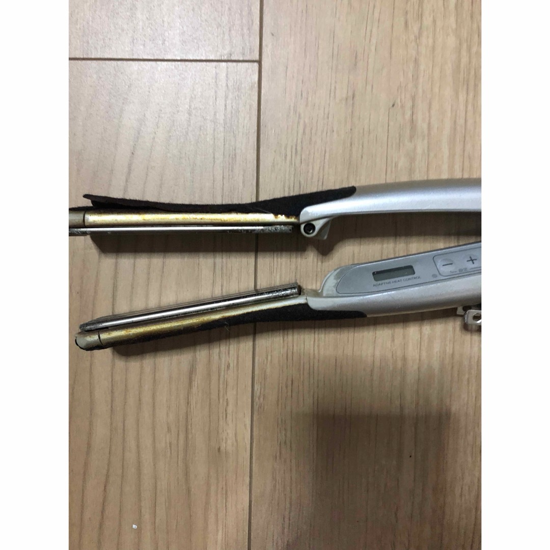 ADST - アドスト DS adst ds ストレート ヘアアイロン ジャンクの通販