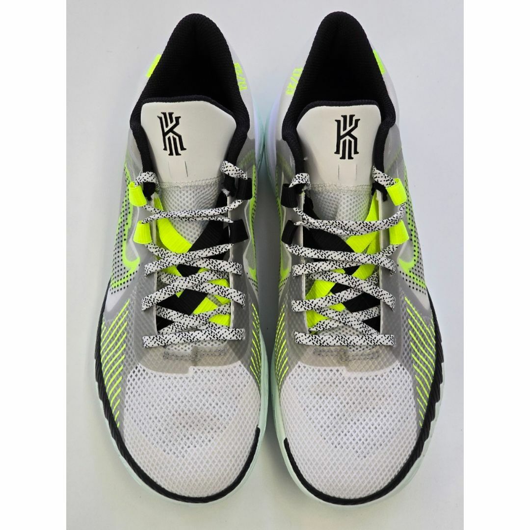 NIKE - 新品 ナイキ バッシュ カイリー フライトラップ 5 ボルト 28の