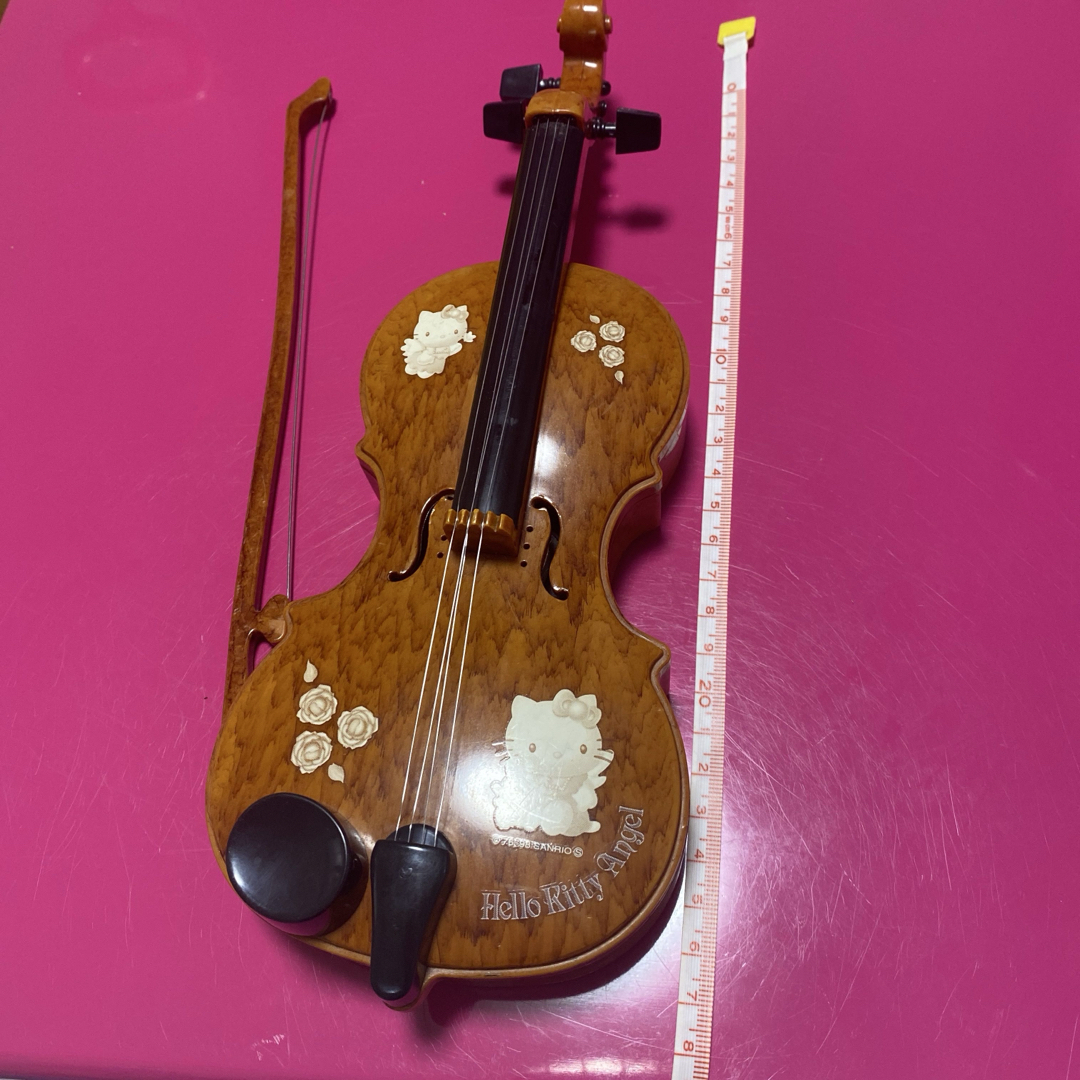 サンリオ - ハローキティ. エンジェル ミニバイオリンの通販 by‬