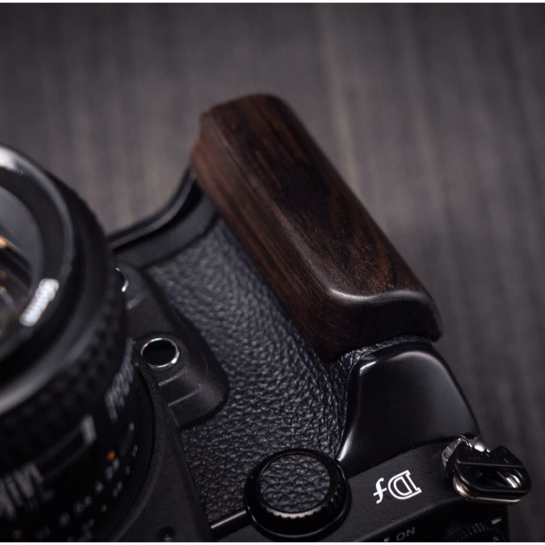 新品 Nikon ニコン DF df 用 ハンドグリップの通販 by yoshi's shop