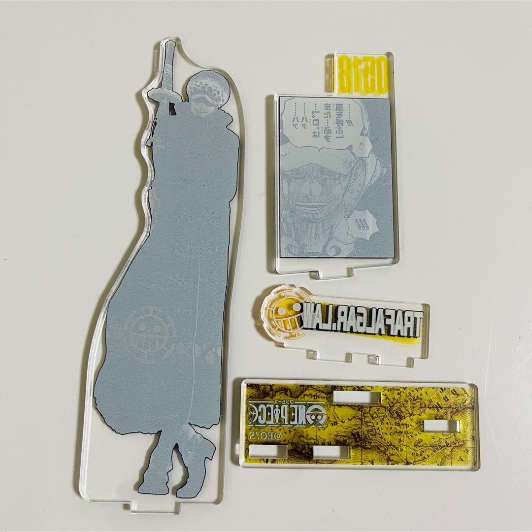 ONE PIECE - 希少 レア ワンピース トラファルガーロー アクスタ