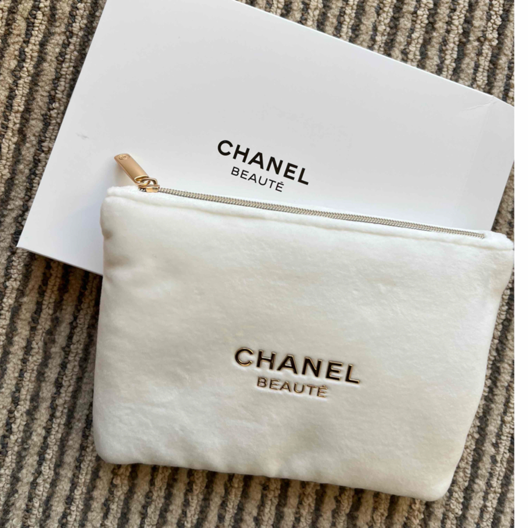 CHANEL - シャネル ポーチ ノベルティの通販 by ERI's shop｜シャネル