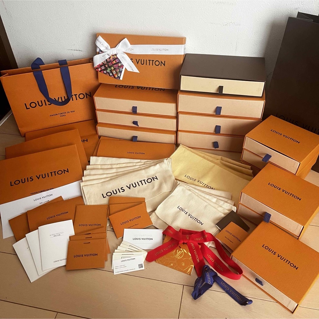 LOUIS VUITTON 空箱 ギフト箱 プレゼント 10個セット Tシャツ用 LOUIS