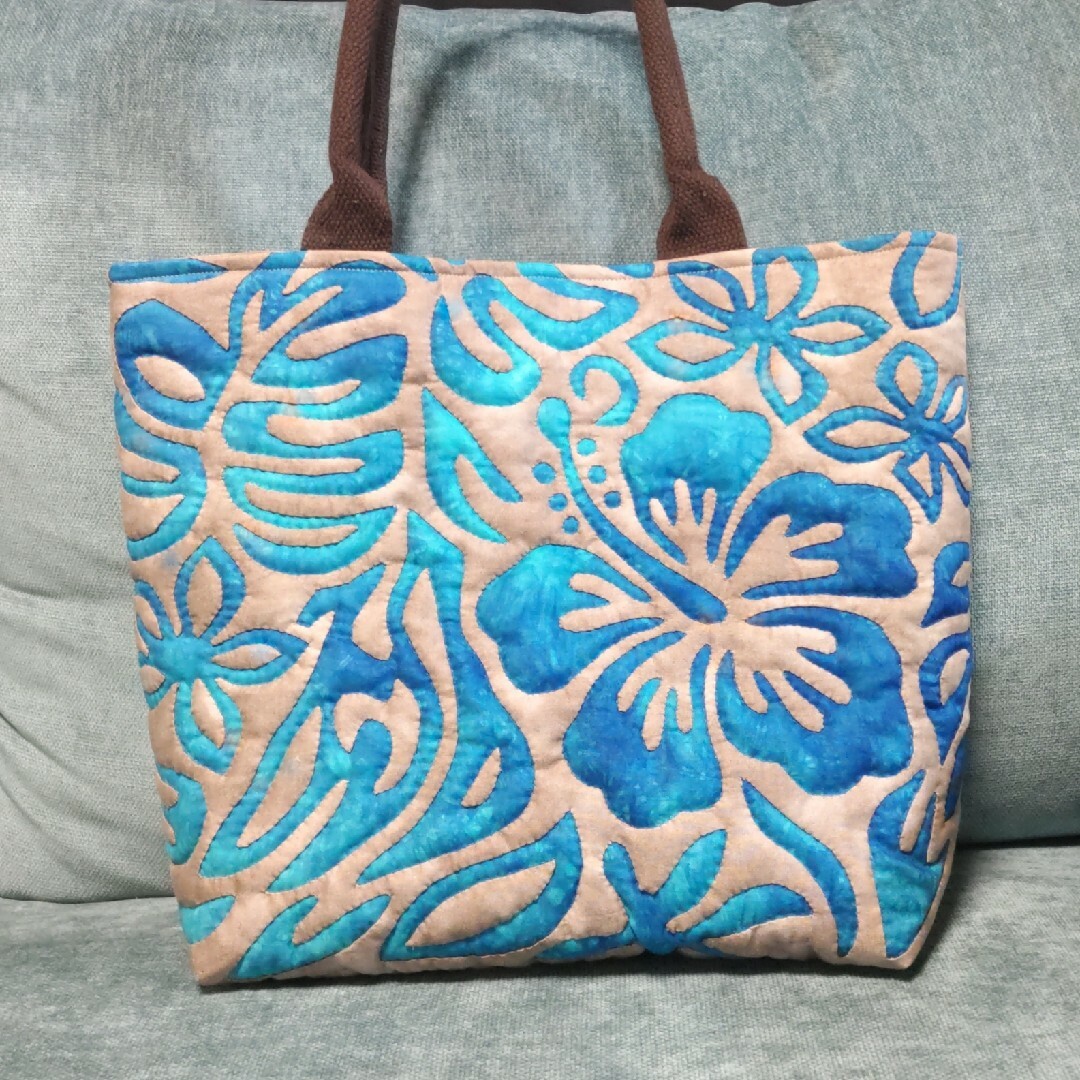 購入者が決まりました！ハンドメイド ハワイアンキルトバッグの通販 by