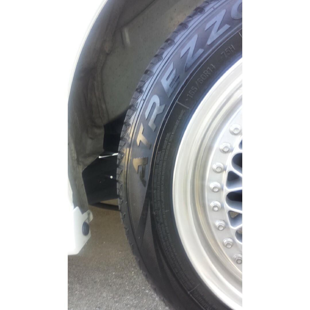 ブラックラスター】530×4 タイヤワックス 艶 光沢 撥水 タイヤ