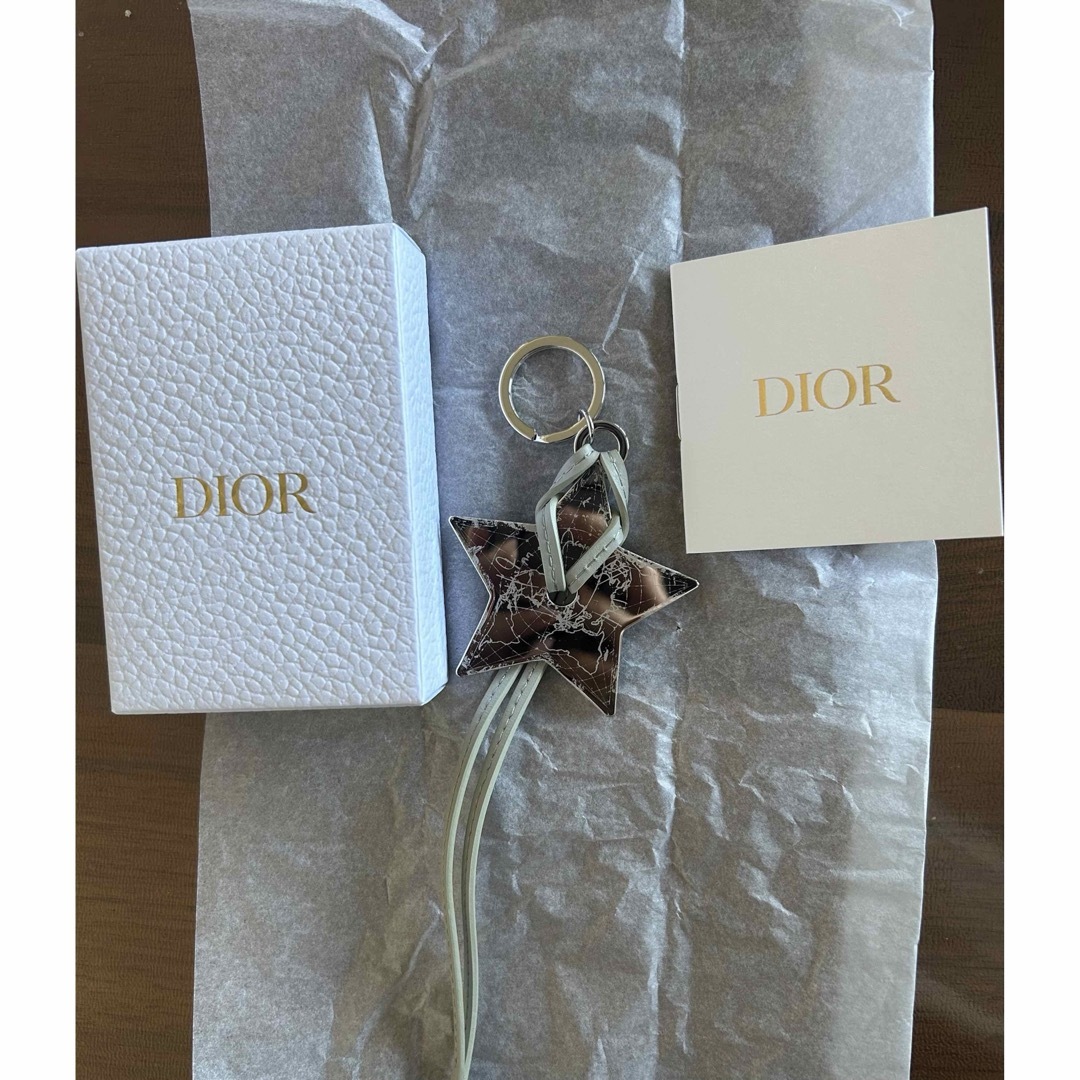 Dior - 新品未使用 ディオール キーリング チャーム スター ノベルティ