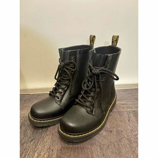 Dr.Martensのフリマアイテム一覧