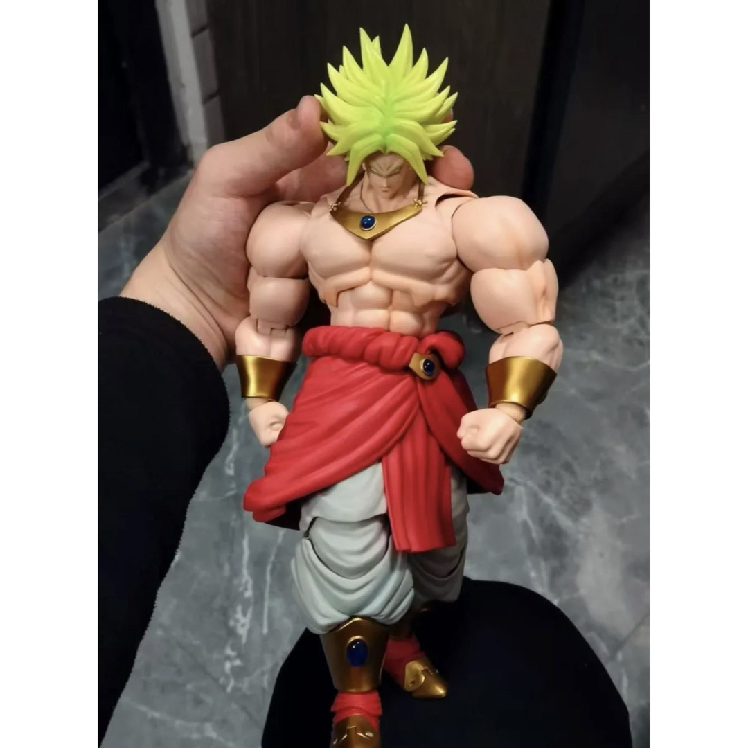 海外限定 ブロリー スーパーサイヤ人 s.h.figuarts 同サイズの通販 by