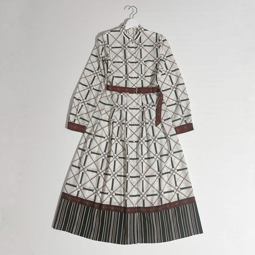 GRACE CONTINENTAL - 未使用級ꕥダイアグラム チェーンベルトプリント