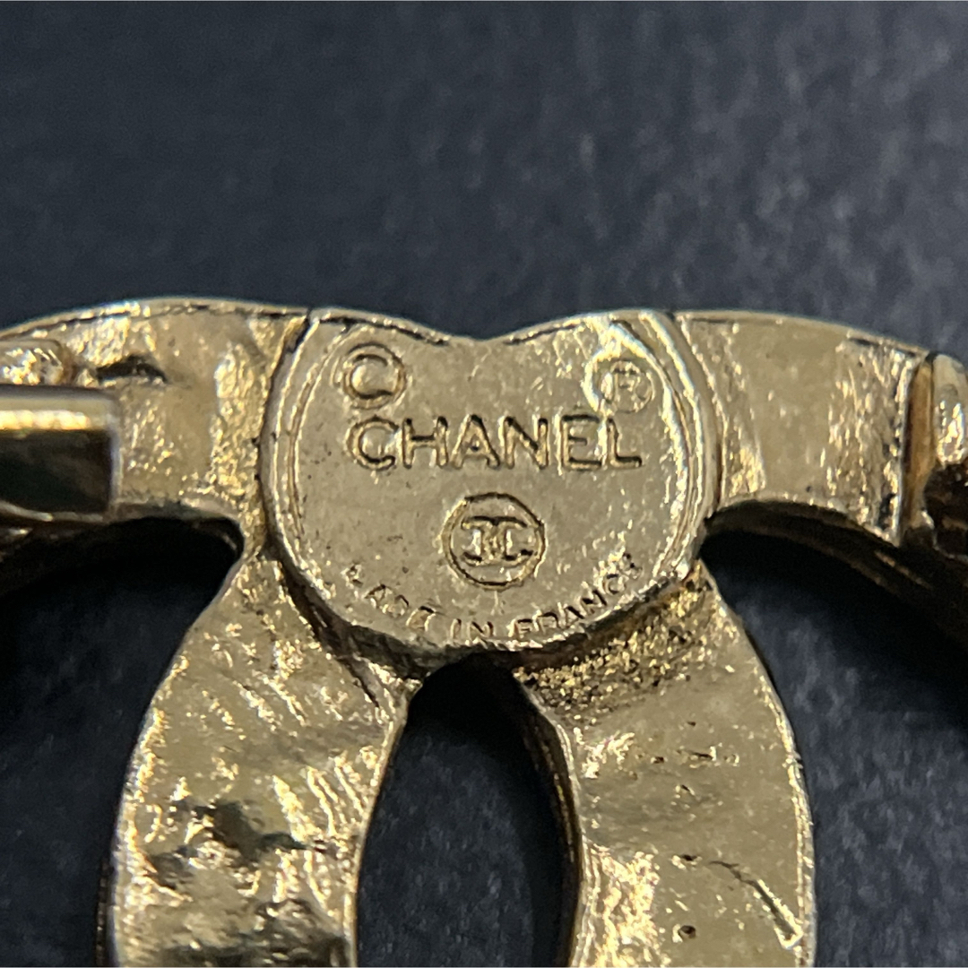 CHANEL - オールド CHANEL シャネル ブローチ ココマーク ライン