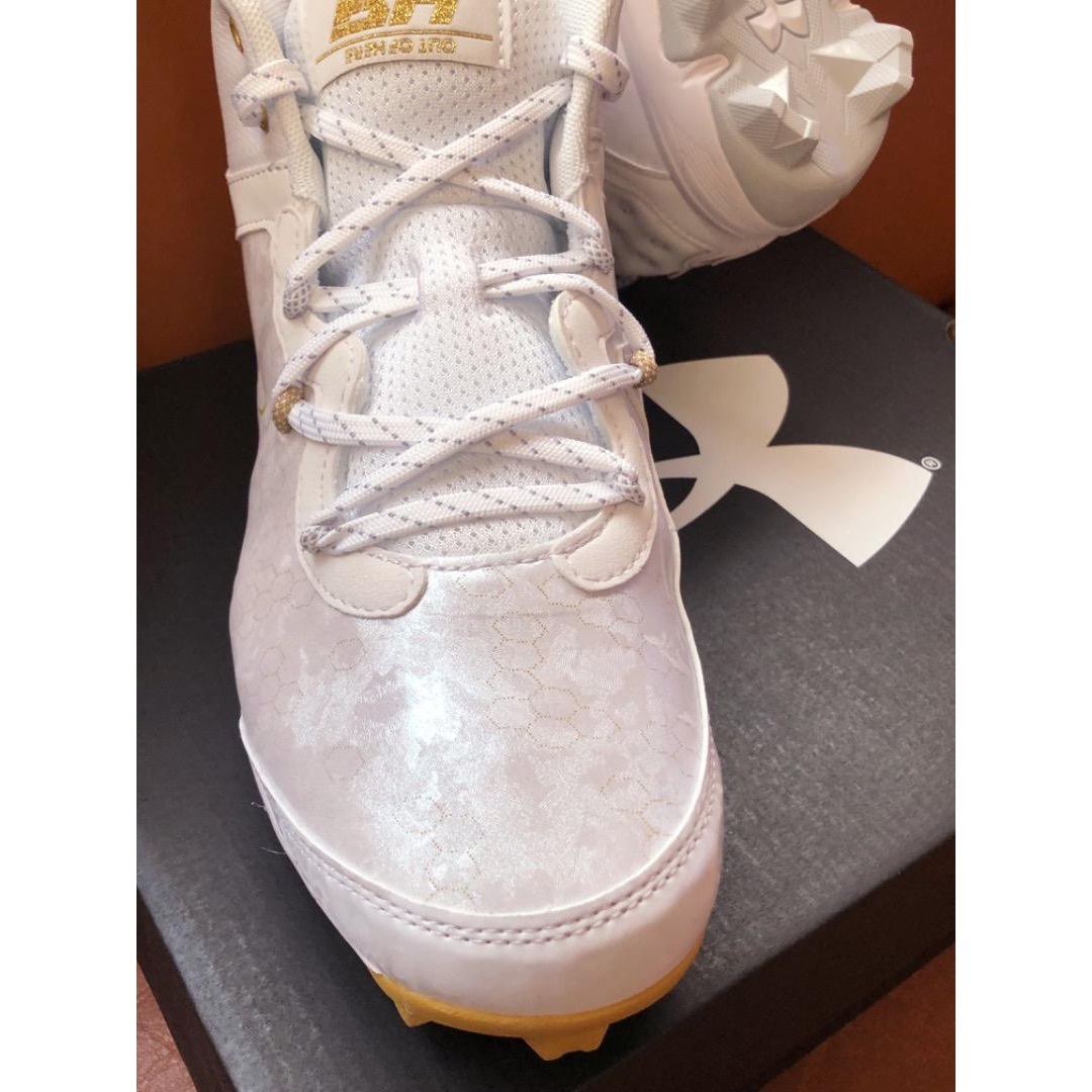 UNDER ARMOUR - 新品2025年USA国内限定アンダーアーマー野球ハーパー