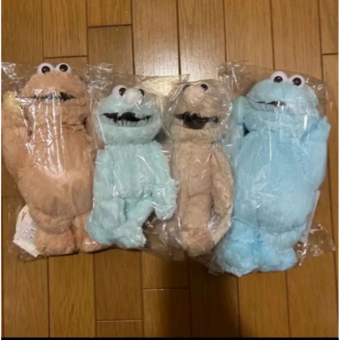 SESAME STREET - クッキーモンスター&エルモ ぬいぐるみ ベージュ