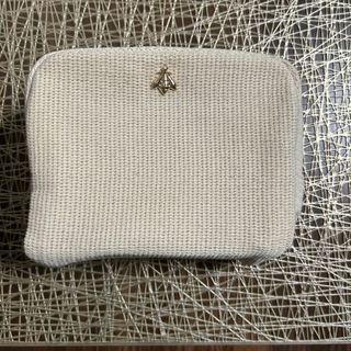 GUERLAIN（ポーチ）のフリマアイテム一覧