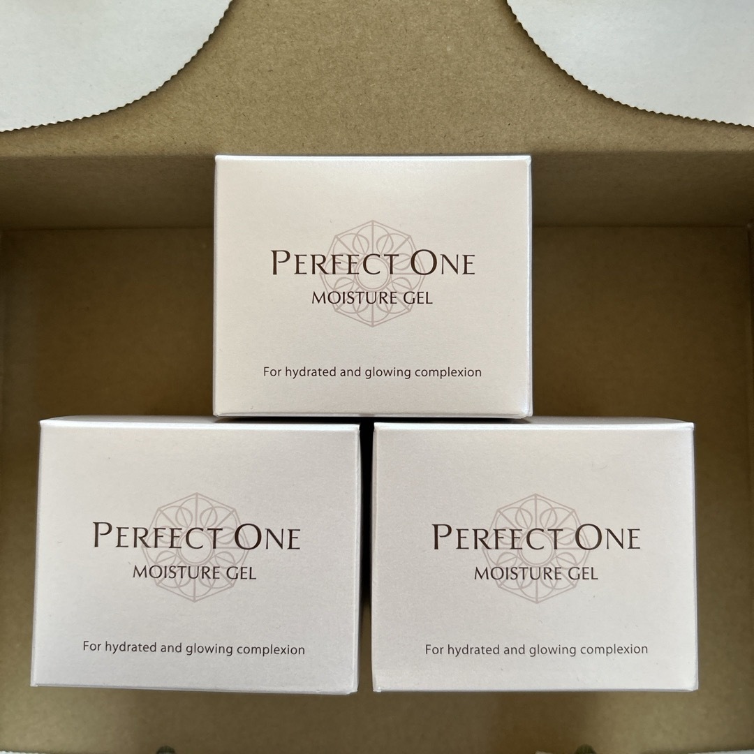 PERFECT ONE - パーフェクトワン モイスチャージェル 3つセットの通販