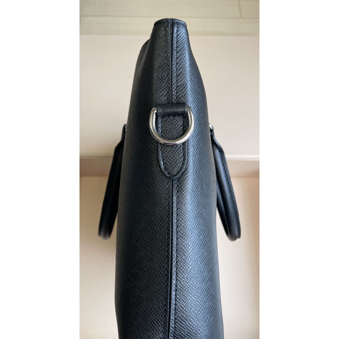 LOUIS VUITTON - Louis Vuitton Anton Taiga ブリーフケースの通販 by